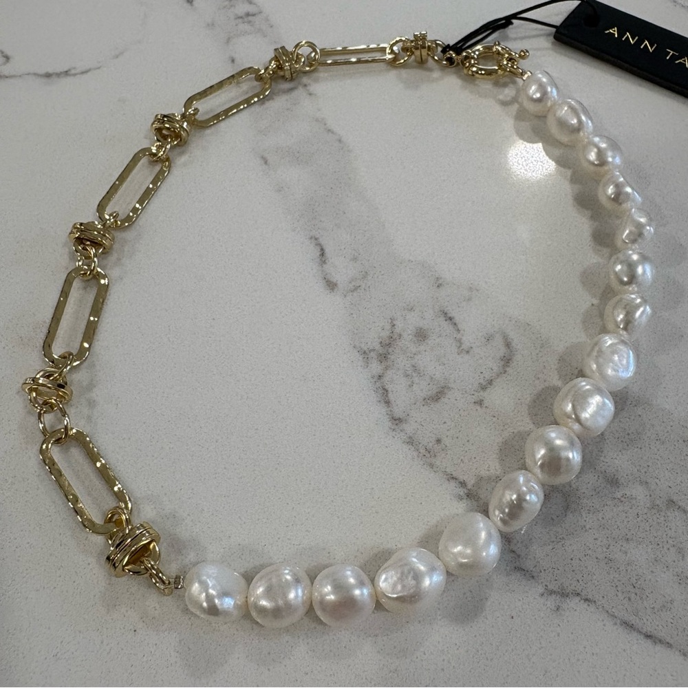 Ann Taylor Gold Link Chain and White Pearl Mixed Necklace - Picture 2 of 9
